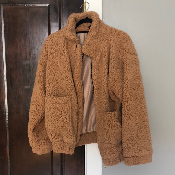 Jackets & Blazers - Lanshifei tan oversized coat. Size M.